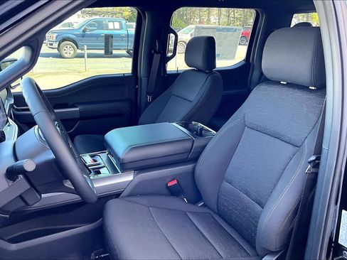 New 2026 Ford F150 XLT w/ Equipment Group 302A MID image 9