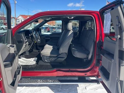 Used 2015 Ford F150 XLT w/ Equipment Group 302A Luxury image 18