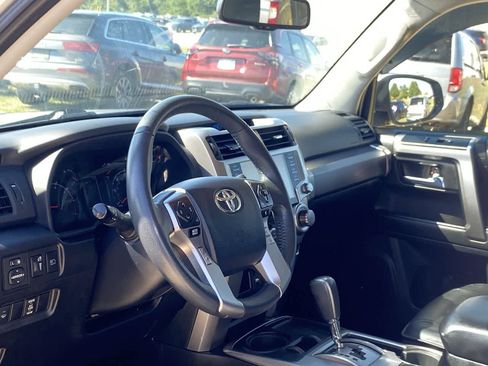 Used 2021 Toyota 4Runner SR5 image 2