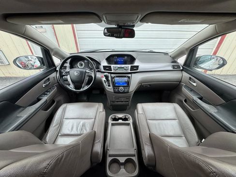 Used 2014 Honda Odyssey Touring image 23