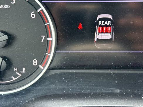 Certified 2025 Nissan Rogue S FWD image 16