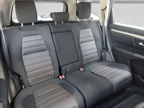 Used 2019 Honda CR-V LX image 17
