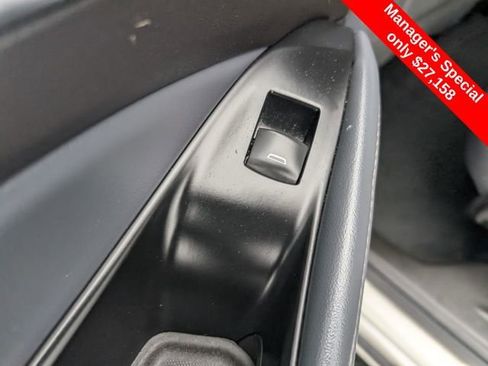 Used 2023 Buick Enclave Essence w/ Experience Buick Package image 11