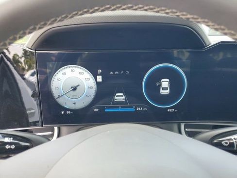 Certified 2025 Hyundai Elantra SEL w/ Cargo Package image 20