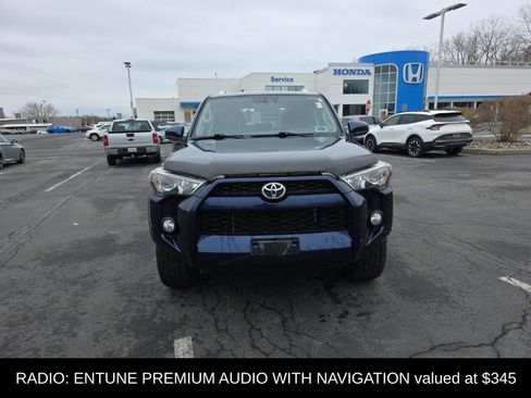 Used 2016 Toyota 4Runner SR5 image 2