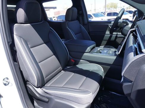 New 2026 GMC Sierra EV Elevation image 12