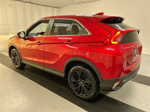 Used 2020 Mitsubishi Eclipse Cross LE image 7