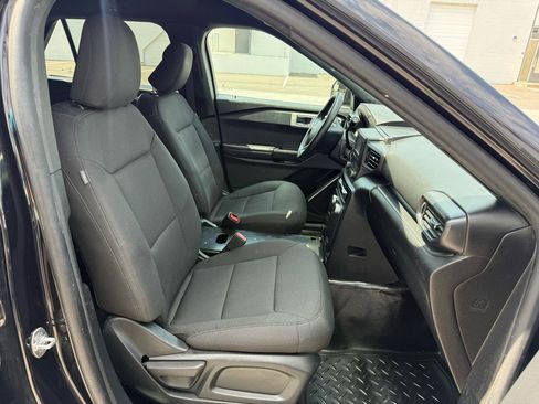 Used 2021 Ford Explorer 4WD Police Interceptor image 9