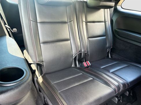 Used 2025 Dodge Durango GT image 29