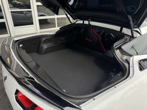 Used 2014 Chevrolet Corvette Stingray Coupe RWD image 13
