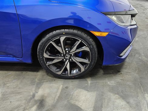 Used 2019 Honda Civic Sport image 10