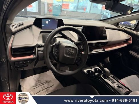 Certified 2024 Toyota Prius Prime FWD image 10