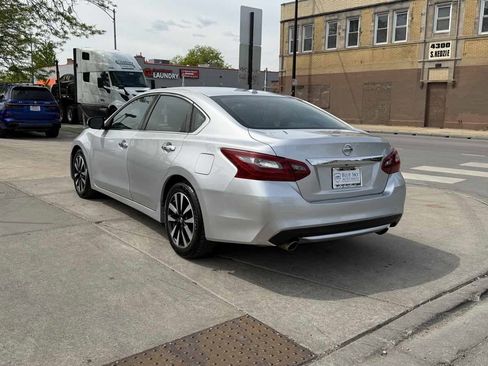 Used 2018 Nissan Altima 2.5 SL FWD image 7