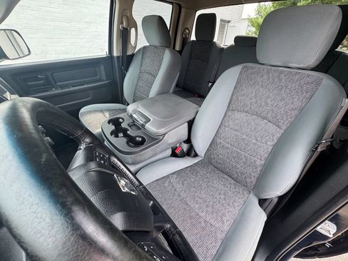 Used 2019 RAM 1500 Express w/ Wheel & Sound Group AWD/4WD image 13