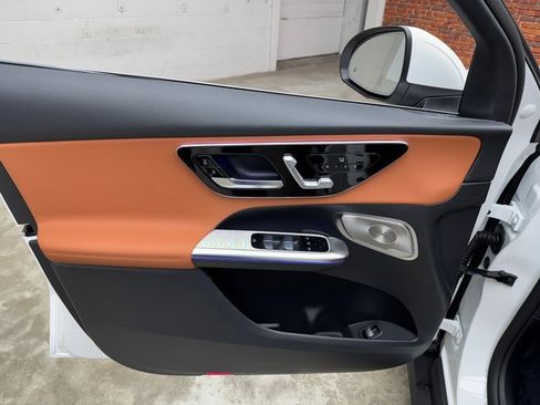 New 2026 Mercedes-Benz GLC 300 4MATIC image 10