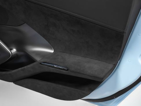 Certified 2025 Ferrari 12Cilindri RWD image 39