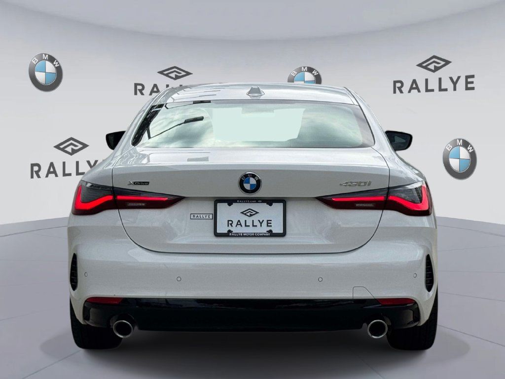 Certified 2026 BMW 430i xDrive Coupe w/ Convenience Package AWD/4WD image 6