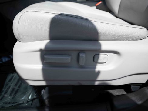 Used 2019 Honda Pilot EX-L image 12