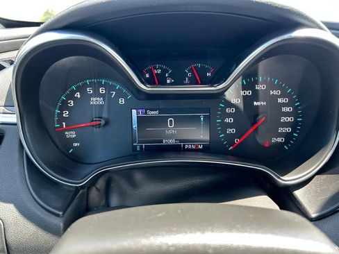 Used 2019 Chevrolet Impala LT image 11