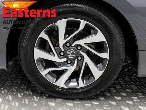 Used 2017 Honda Civic EX image 30