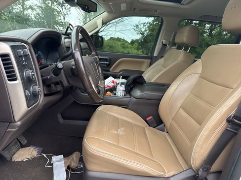 Used 2018 GMC Sierra 1500 Denali w/ Denali Ultimate Package AWD/4WD image 3