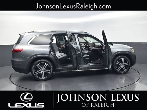 Used 2020 Mercedes-Benz GLS 450 4MATIC image 33