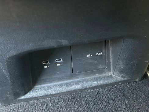 Used 2022 Volkswagen Atlas Cross Sport SEL Premium R-Line AWD/4WD image 24