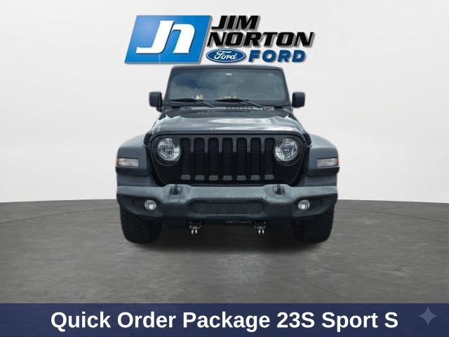 Used 2019 Jeep Wrangler Sport AWD/4WD image 3