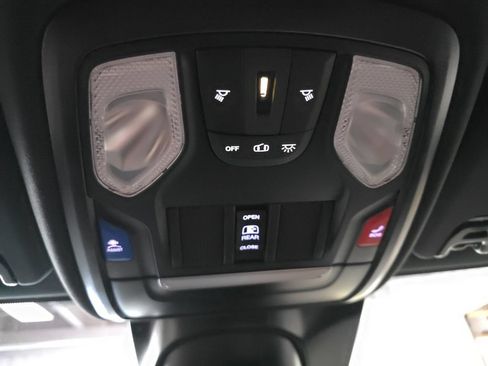 New 2026 RAM 2500 Tradesman AWD/4WD image 24