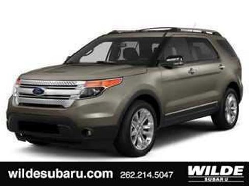 Used 2015 Ford Explorer Limited w/ Equipment Group 302A AWD/4WD image 1