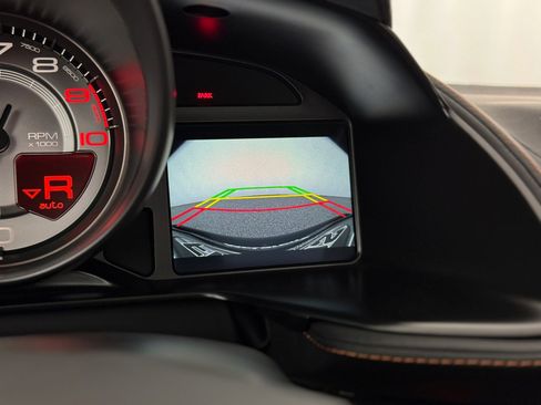 Used 2021 Ferrari 812 GTS image 27