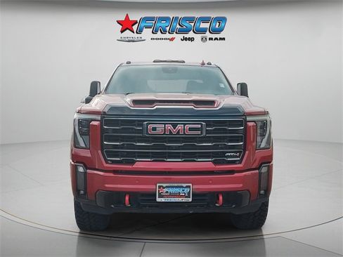 Used 2024 GMC Sierra 2500 AT4 w/ Technology Package image 2