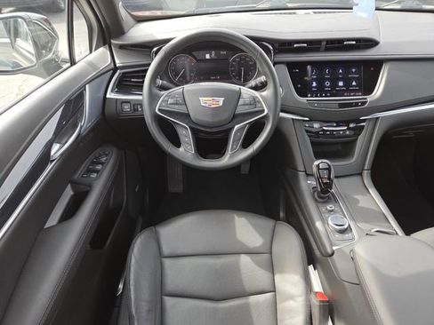 Used 2025 Cadillac XT5 Premium Luxury AWD/4WD image 35