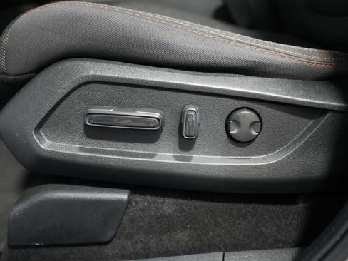 Used 2023 Honda Pilot Sport image 28
