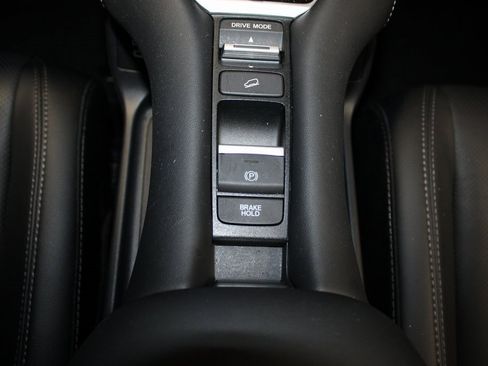 Used 2026 Honda HR-V EX-L image 30