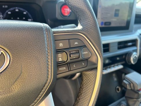 Used 2024 Toyota Tacoma TRD Off-Road image 13