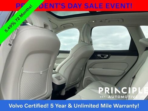 Certified 2023 Volvo XC60 B5 Plus image 32