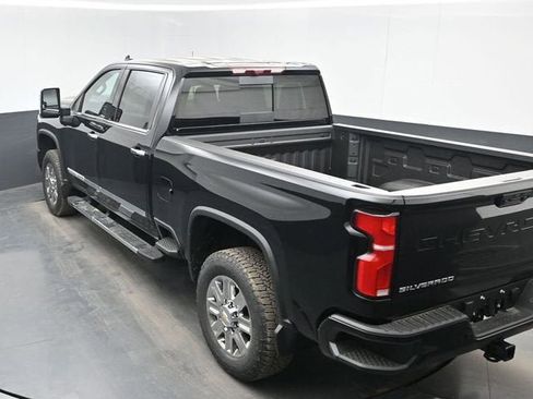 New 2026 Chevrolet Silverado 2500 High Country w/ Technology Package AWD/4WD image 42