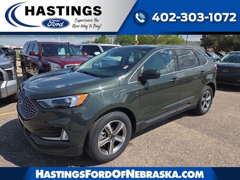 Used 2023 Ford Edge SEL w/ Convenience Package AWD/4WD image 1