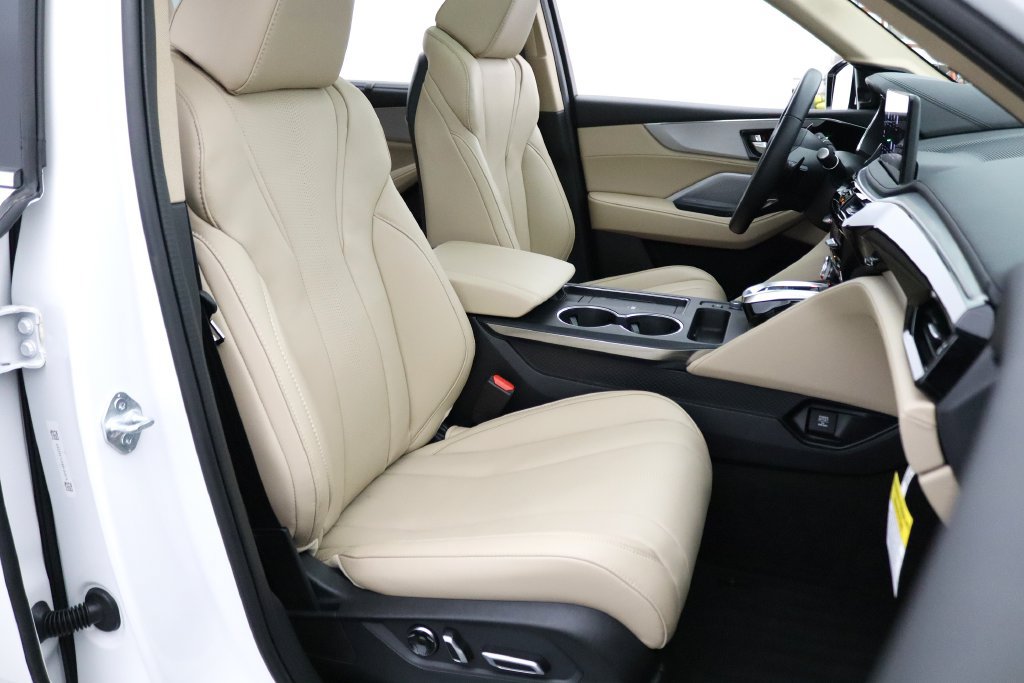 Used 2026 Acura MDX w/ Technology Package AWD/4WD image 16