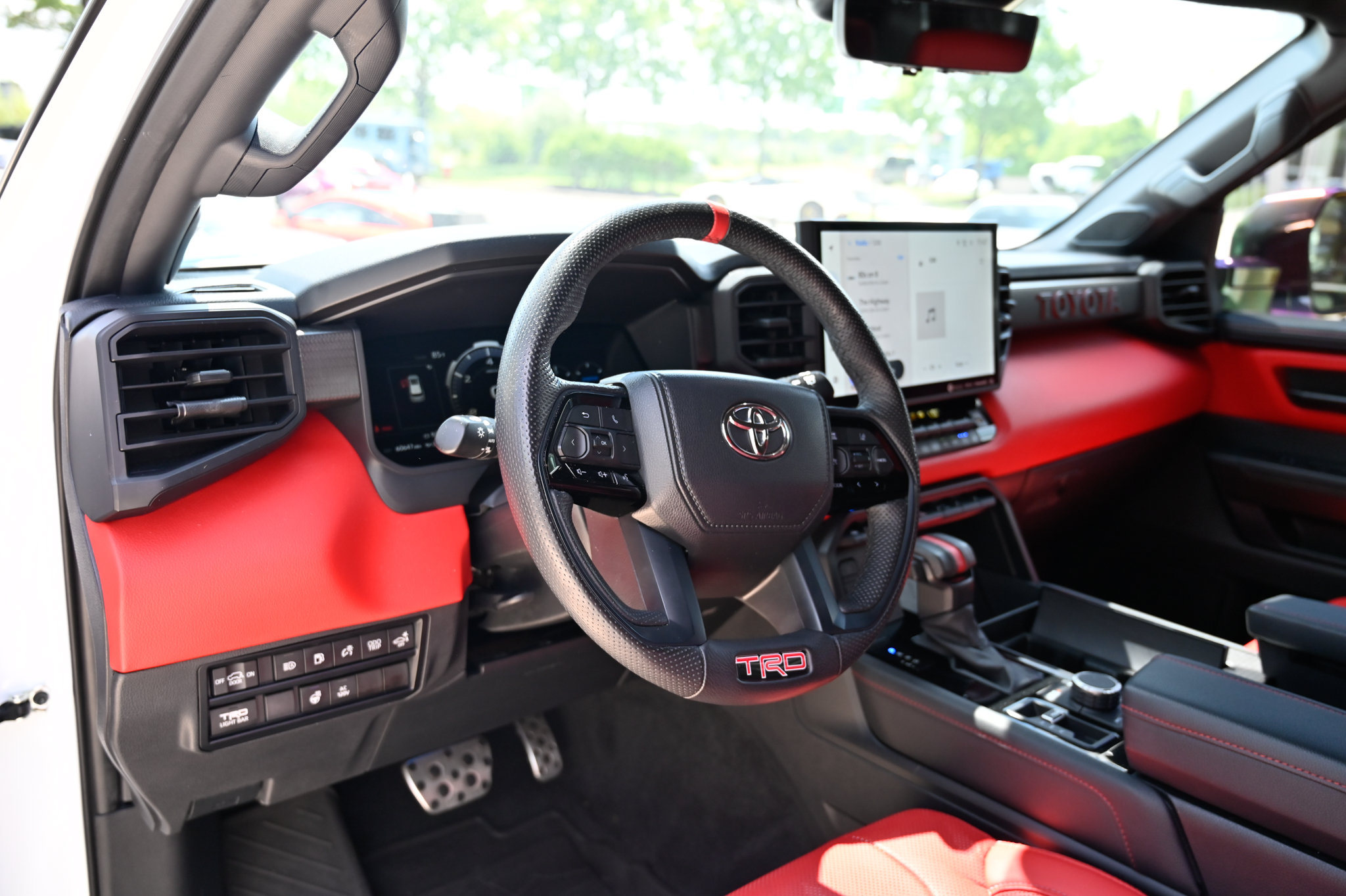 Used 2024 Toyota Sequoia TRD Pro AWD/4WD image 16