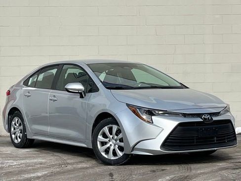 Used 2026 Toyota Corolla LE image 1