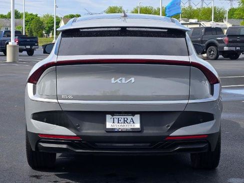 Used 2025 Kia EV6 Light AWD/4WD image 14