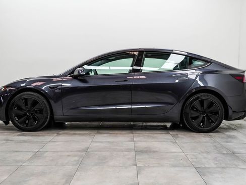 Used 2025 Tesla Model 3 RWD image 8