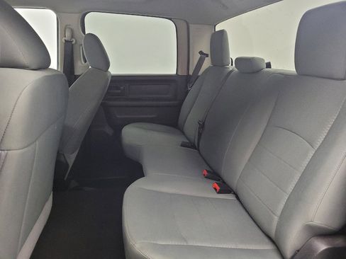 Used 2018 RAM 1500 Express w/ Express Value Package image 18