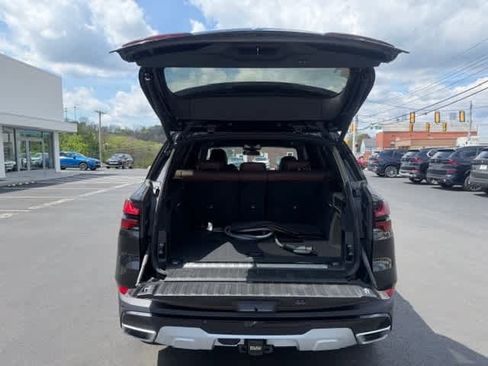 Certified 2024 BMW X5 xDrive50e w/ Executive Package AWD/4WD image 7