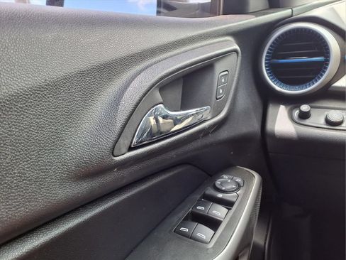 Used 2024 Chevrolet Trax LS w/ LS Convenience Package FWD image 17