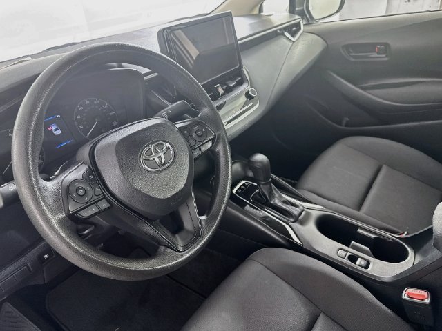 Used 2023 Toyota Corolla LE FWD image 13