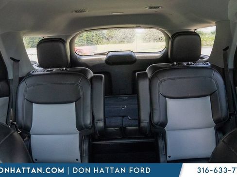 Used 2023 Ford Explorer XLT w/ Equipment Group 202A AWD/4WD image 21