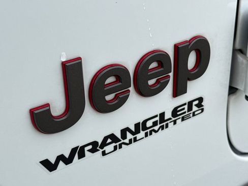 Used 2020 Jeep Wrangler Unlimited Rubicon AWD/4WD image 6